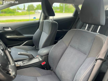 Honda Civic 1,6 i-DTEC   REZERVACE