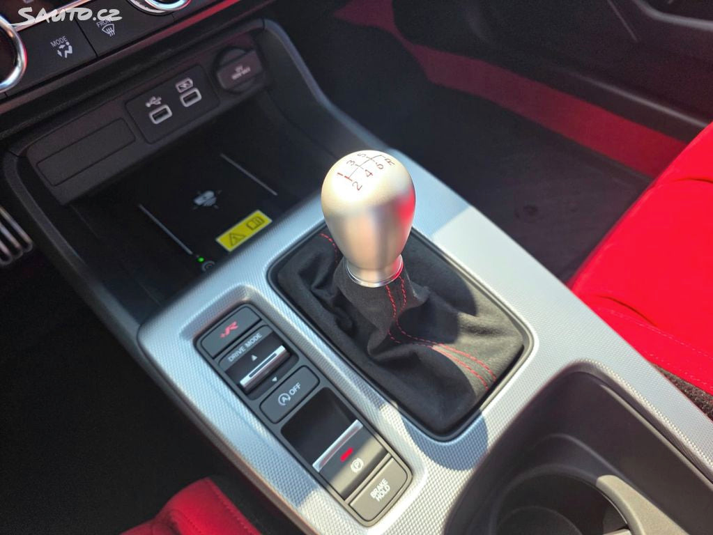 Honda Civic 2,0 Turbo VTEC TypeR Rezervace