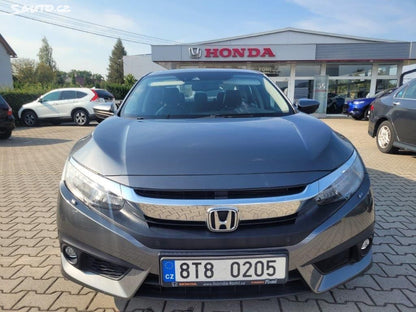 Honda Civic 1,5 TV Executive + ZIMNÍ KOLA