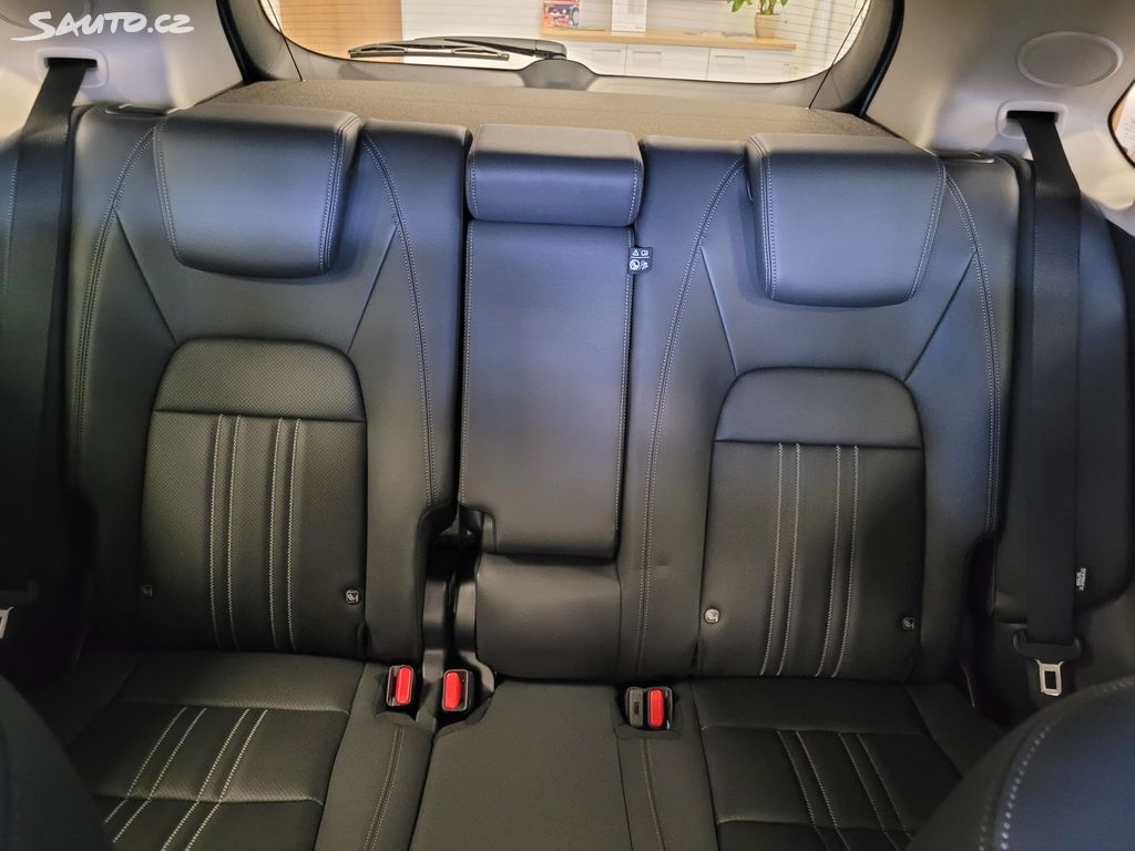 Honda ZR-V 2,0 e:HEV Advance