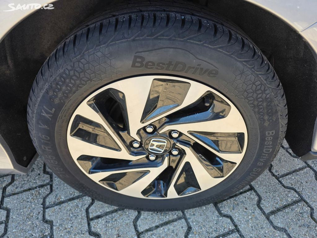 Honda Civic 5D 1,0 TV Comfort