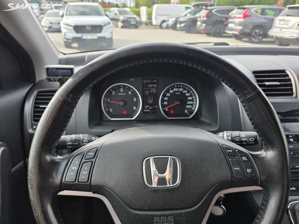 Honda CR-V 2,2i-CTDi Executive 6MT