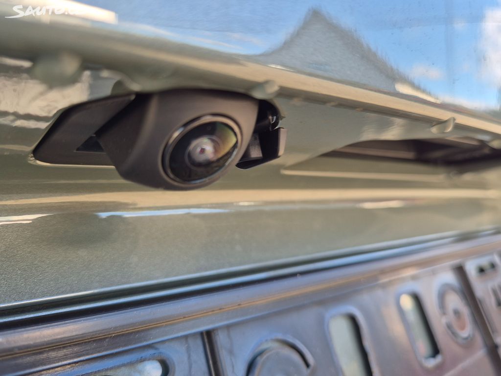 Honda HR-V 1,5e:HEV Elegance SLEVA 130tis