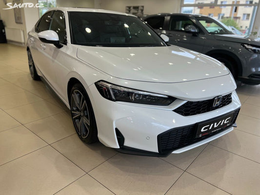 Honda Civic 2,0 e:HEV Advance