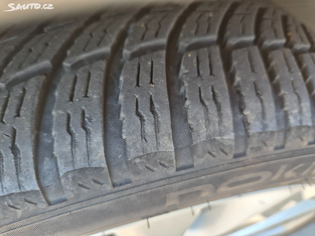 Honda Civic 1,8i-VTEC Sport 6MT
