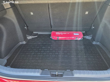 Toyota Corolla 1,8 Hybrid - 1.maj. TOP STAV