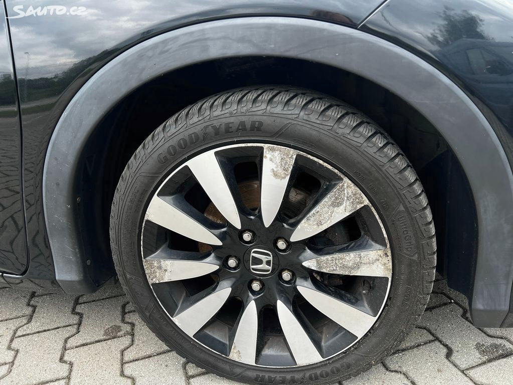 Honda Civic 1,6 i-DTEC   REZERVACE