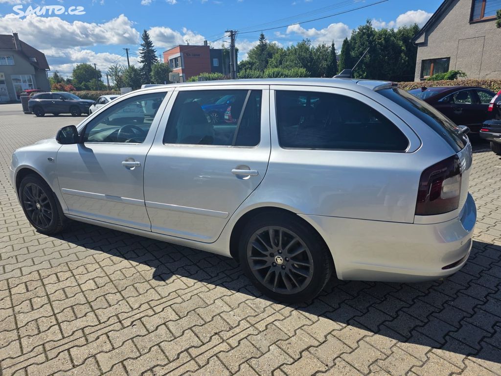 Škoda Octavia Kombi 2,0 TDi Laurin Klement