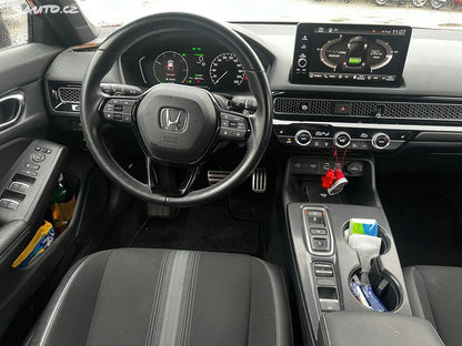 Honda Civic 2,0 e:HEV Sport ČR, 1.Majitel