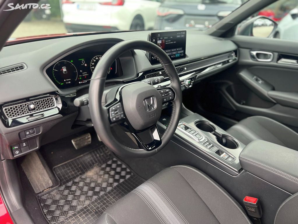 Honda Civic 2,0 e:HEV Sport, 1.majitel, ČR