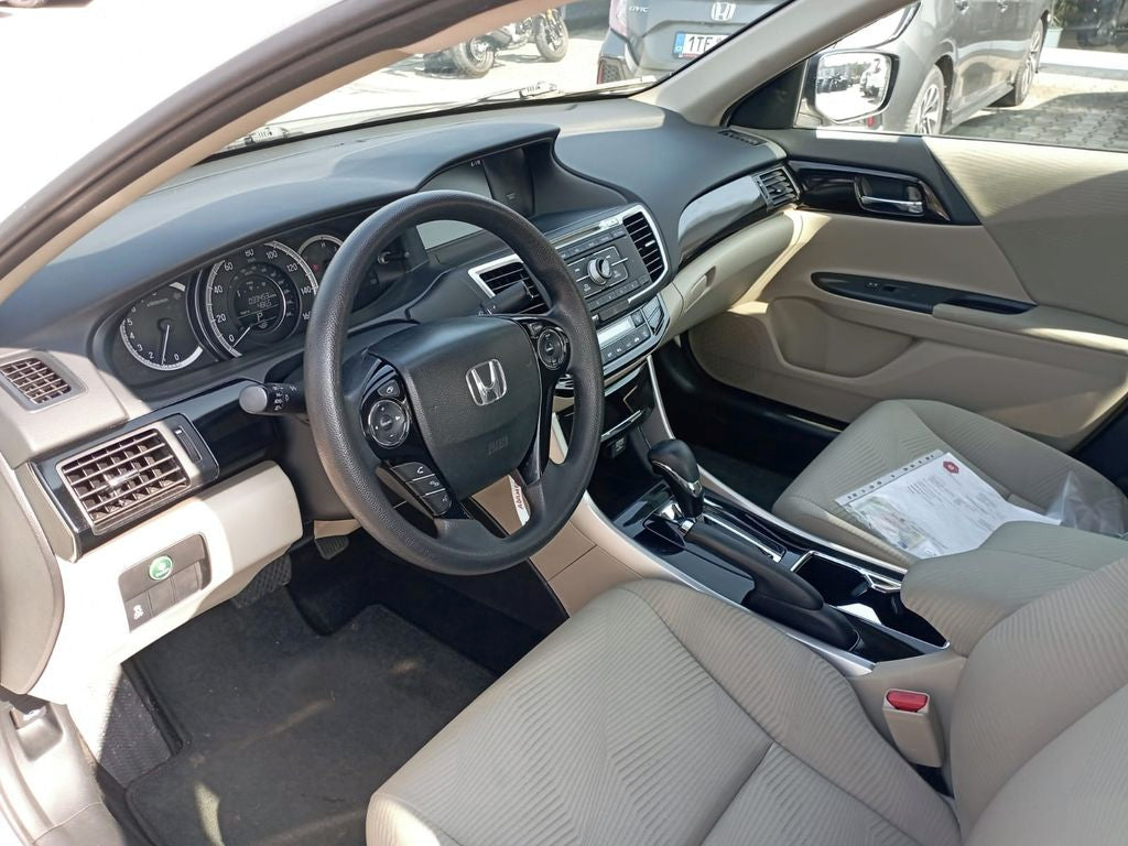 Honda Accord 4D 2,4I-VTEC