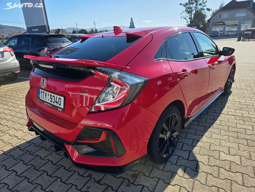 Honda Civic 5D 1,0 i-VTEC Turbo Sport Line