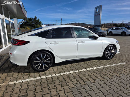 Honda Civic 2,0e:HEV Elegance AKCE