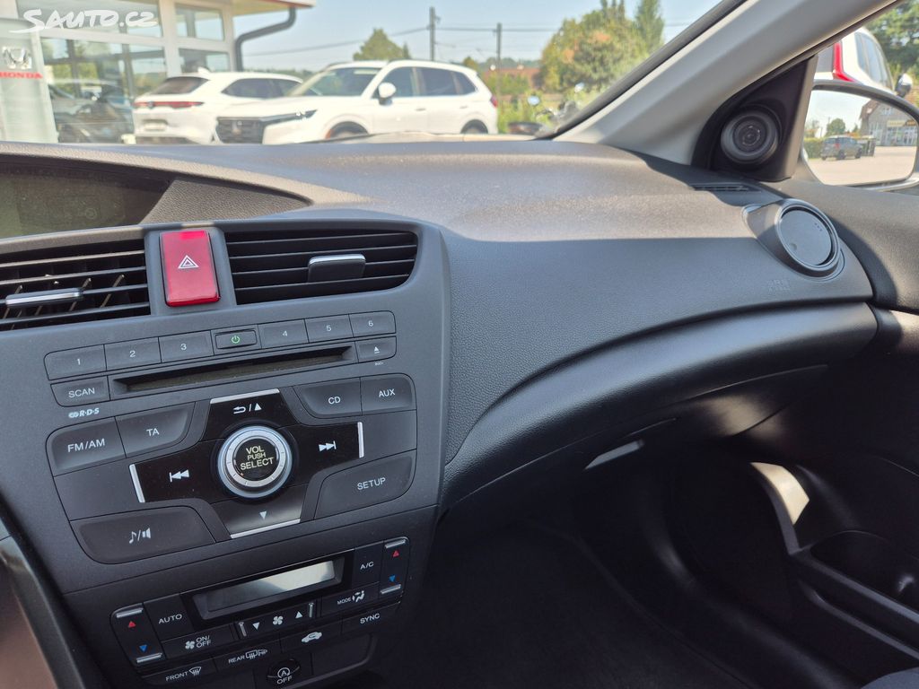 Honda Civic 1,8i-VTEC Sport 6MT
