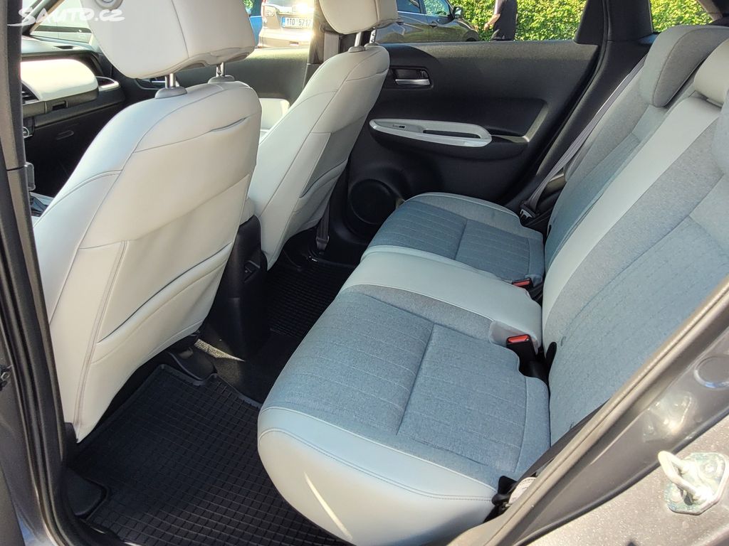 Honda Jazz 1,5e:HEV EXECUTIVE DPH +KOLA
