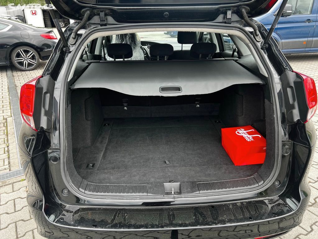 Honda Civic 1,6 i-DTEC   REZERVACE