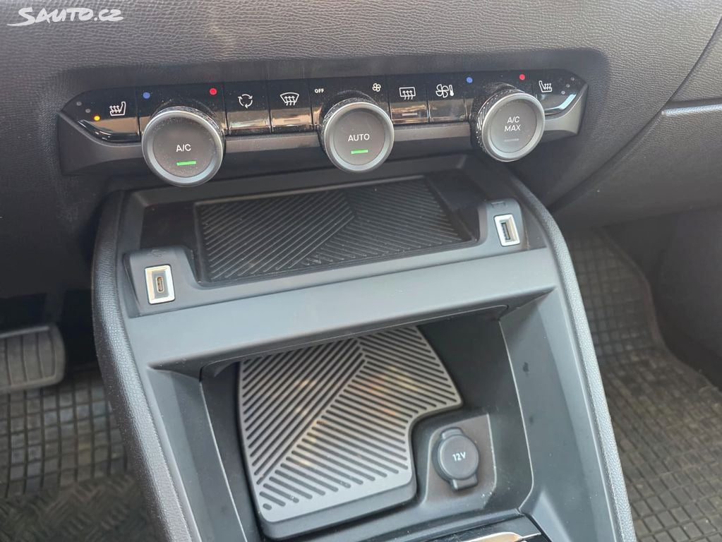 Citroën C4 1,2 Pure Tech, Lift.Shine AT