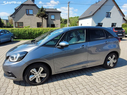 Honda Jazz 1,5e:HEV EXECUTIVE DPH +KOLA