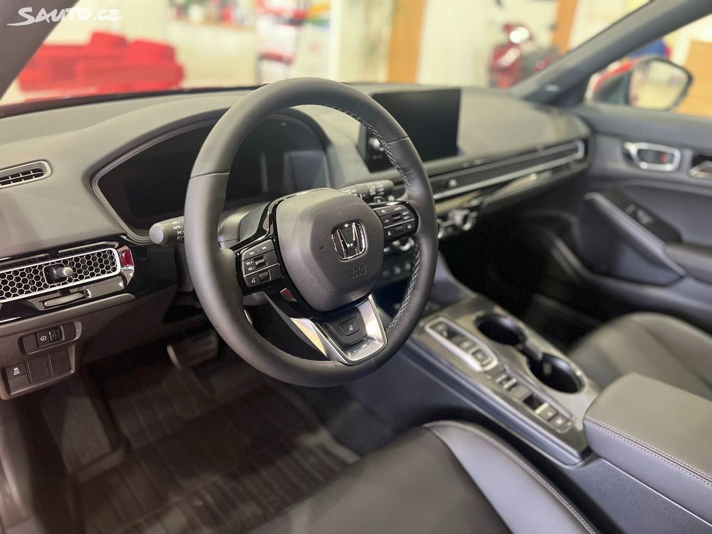 Honda Civic 2,0 e:HEV Advance