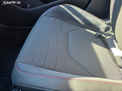 Toyota Corolla 1,8 Hybrid - 1.maj. TOP STAV