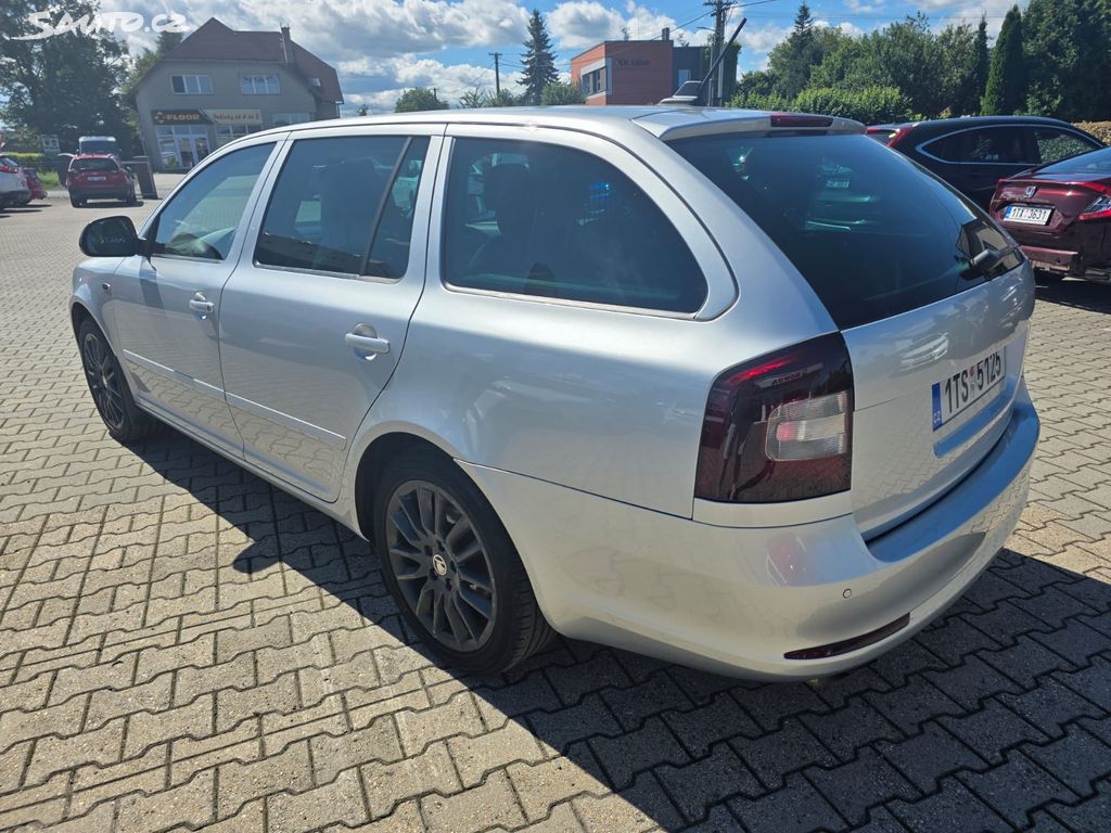 Škoda Octavia Kombi 2,0 TDi Laurin Klement