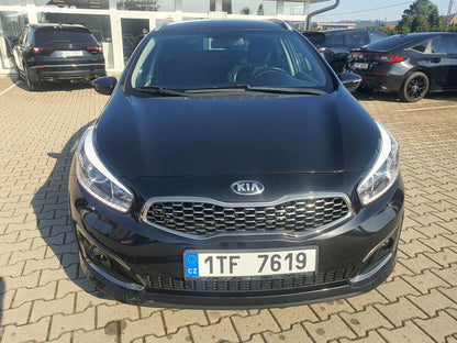 Kia Cee´d 1,6 CRDi 100kW SW + TAŽNÉ