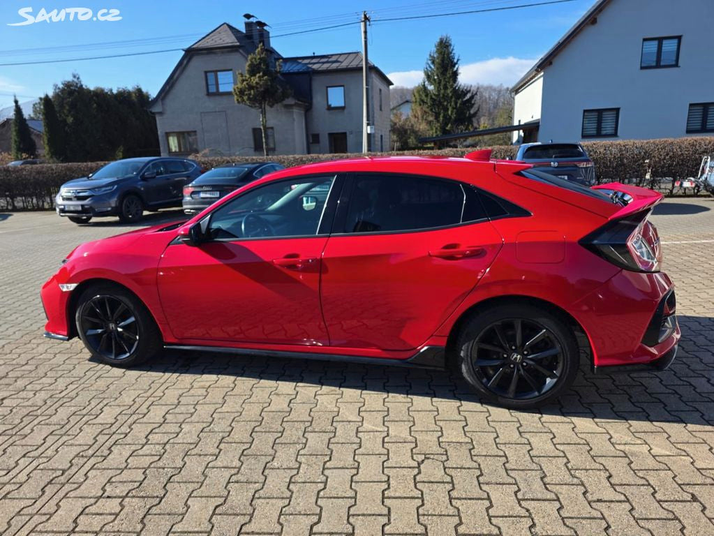 Honda Civic 5D 1,0 i-VTEC Turbo Sport Line