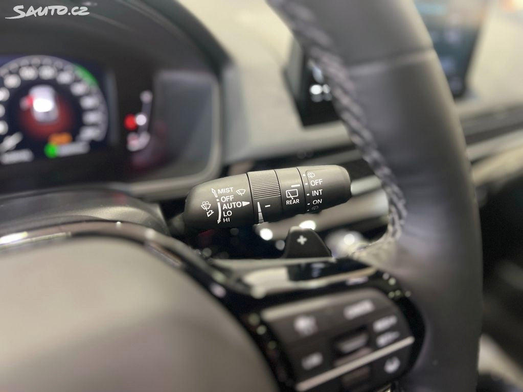 Honda Civic 2,0 e:HEV Advance