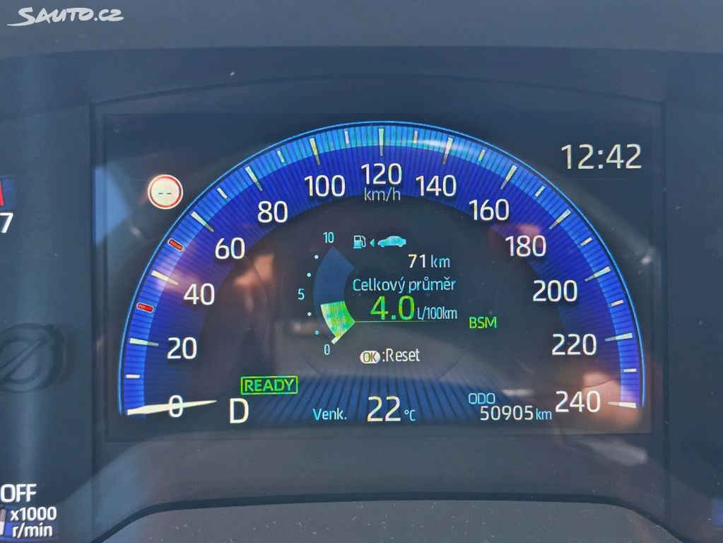 Toyota Corolla 1,8 Hybrid - 1.maj. TOP STAV