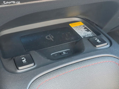 Toyota Corolla 1,8 Hybrid - 1.maj. TOP STAV