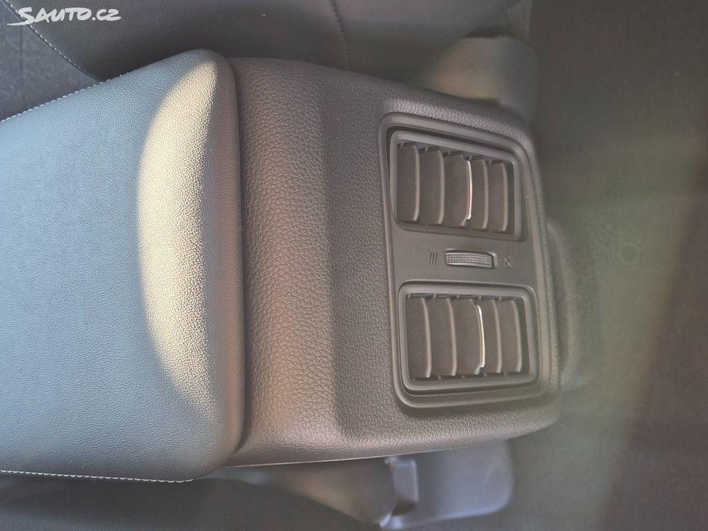 Honda HR-V 1,5e:HEV Advance AKCE MR2025