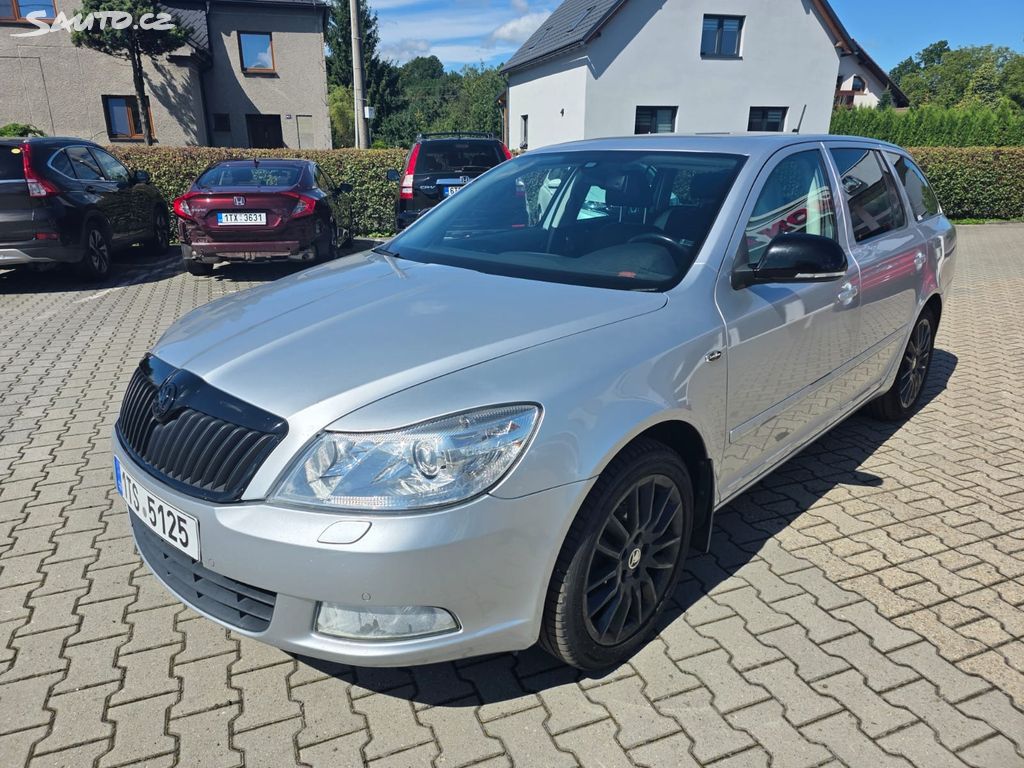 Škoda Octavia Kombi 2,0 TDi Laurin Klement