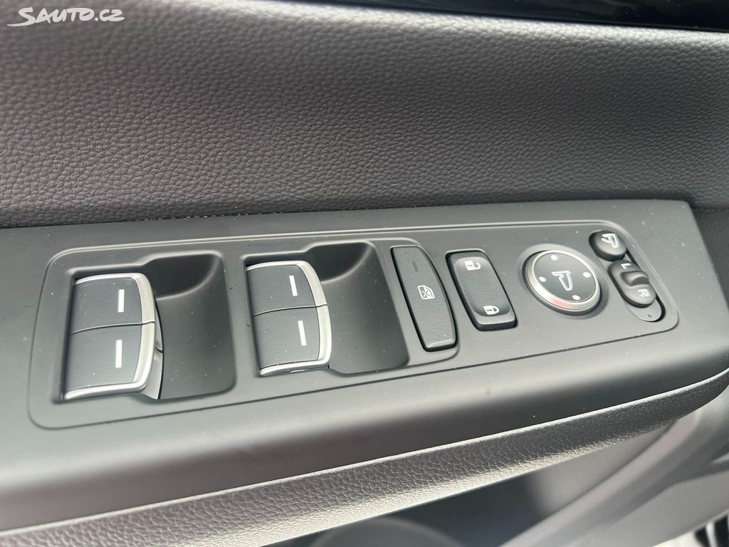 Honda CR-V 2,0 e:HEV Advance + zimní penu